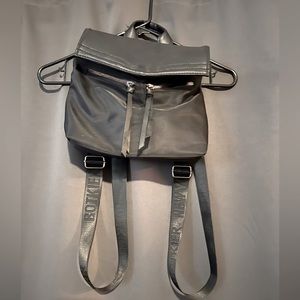 Black botkier backpack, new used once, great condition.